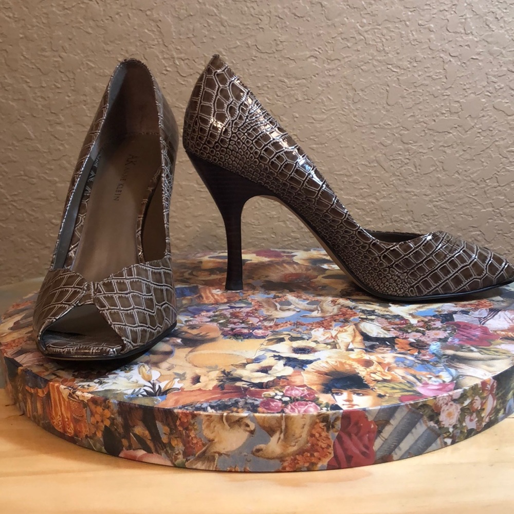 Anne Klein Peep Toe Snakeskin Heels